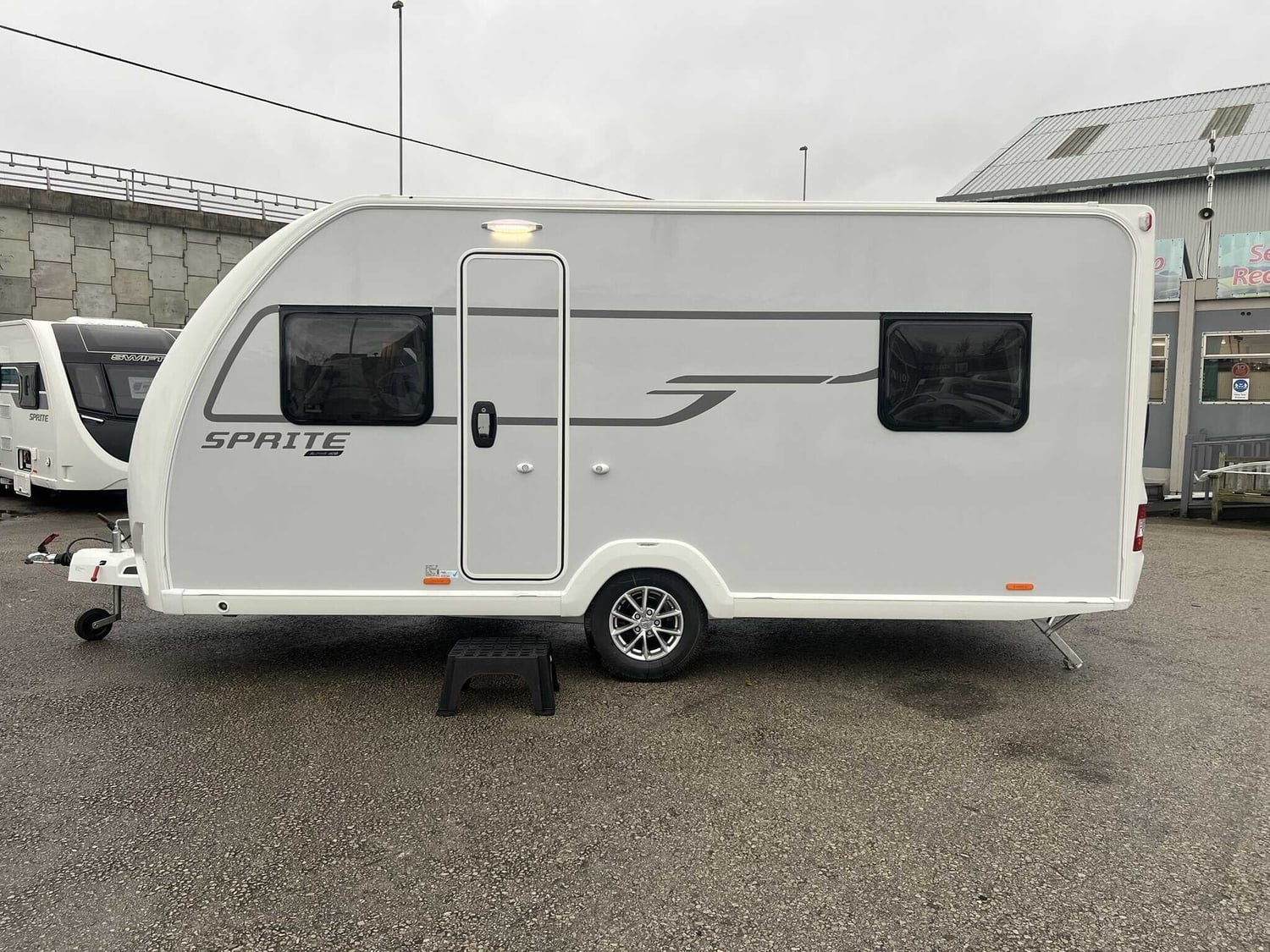 Swift Sprite Alpine 4 DB 2026 - Motorhomes & Caravans in Cheadle