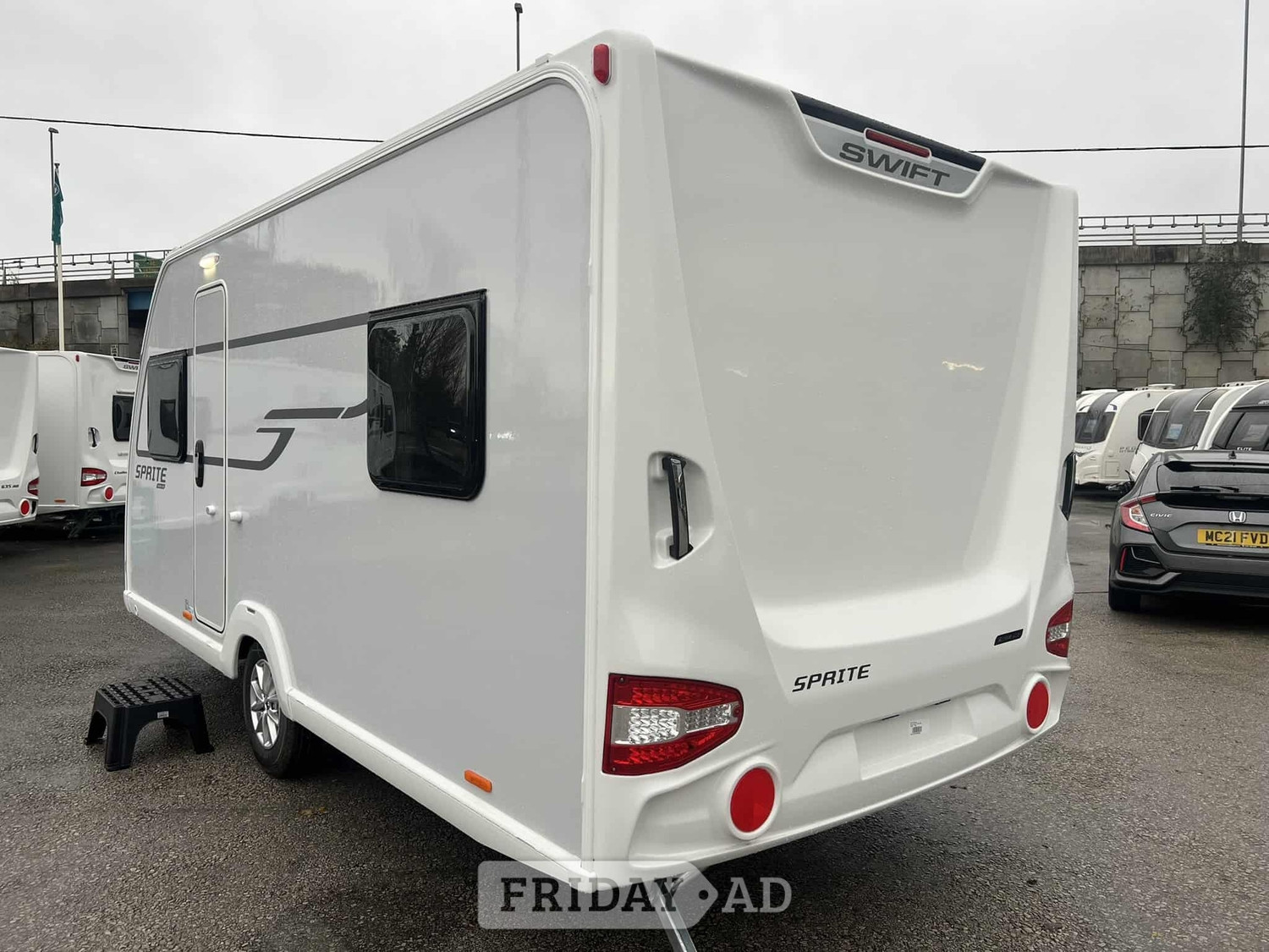 Swift Sprite Alpine 4 DB 2026 - Motorhomes & Caravans