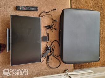 Avtex 21.5 " Digital LED TV for Caravans and Motorhomes 