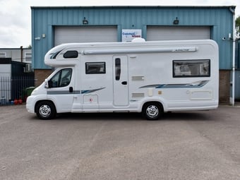 Auto-Trail Apache 700 2008