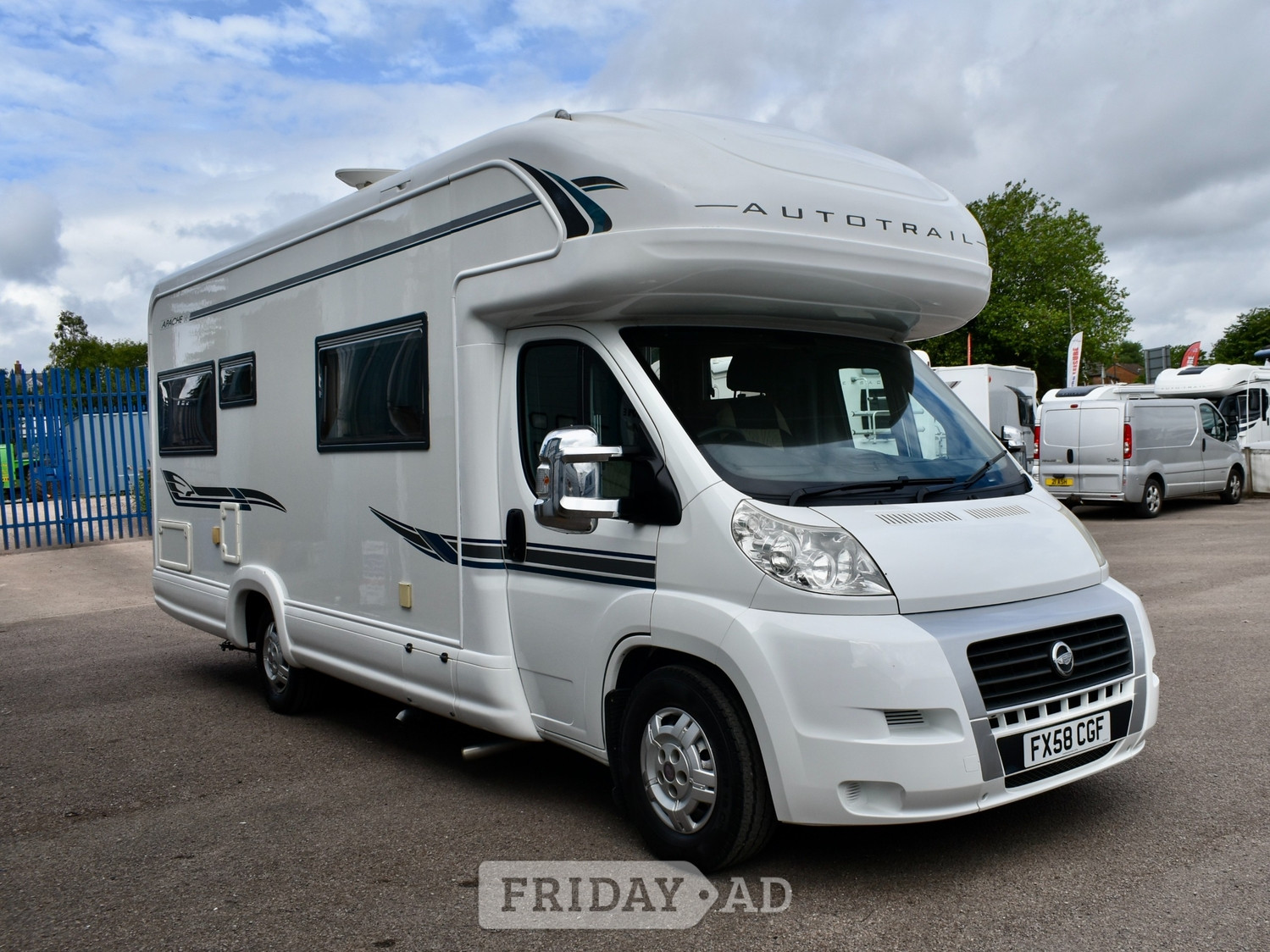 Auto-Trail Apache 700 2008 - Motorhomes & Caravans in Coleford
