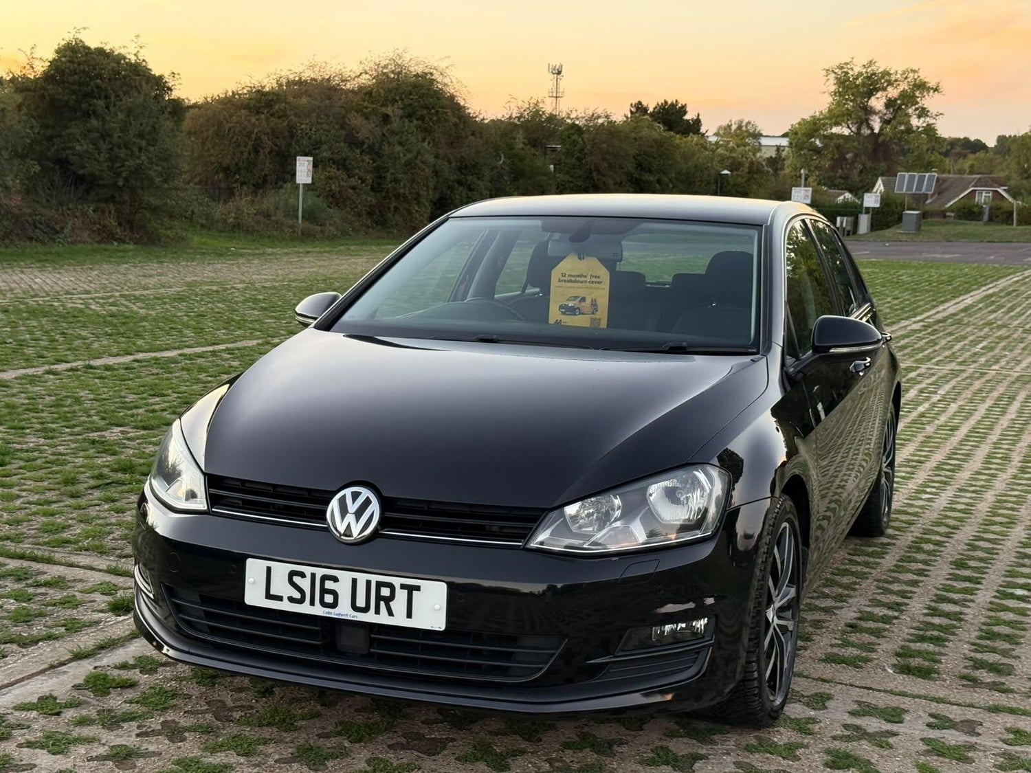 Volkswagen Golf 2016 - Cars in Swanley