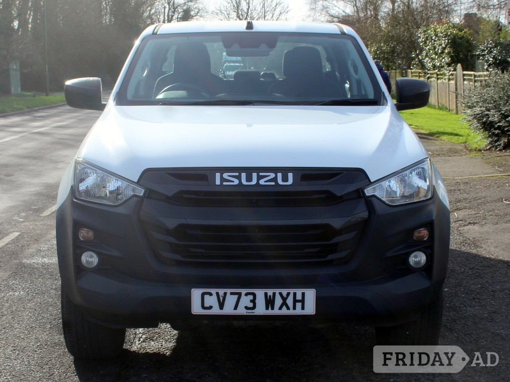 [ berth ]Isuzu D-MAX