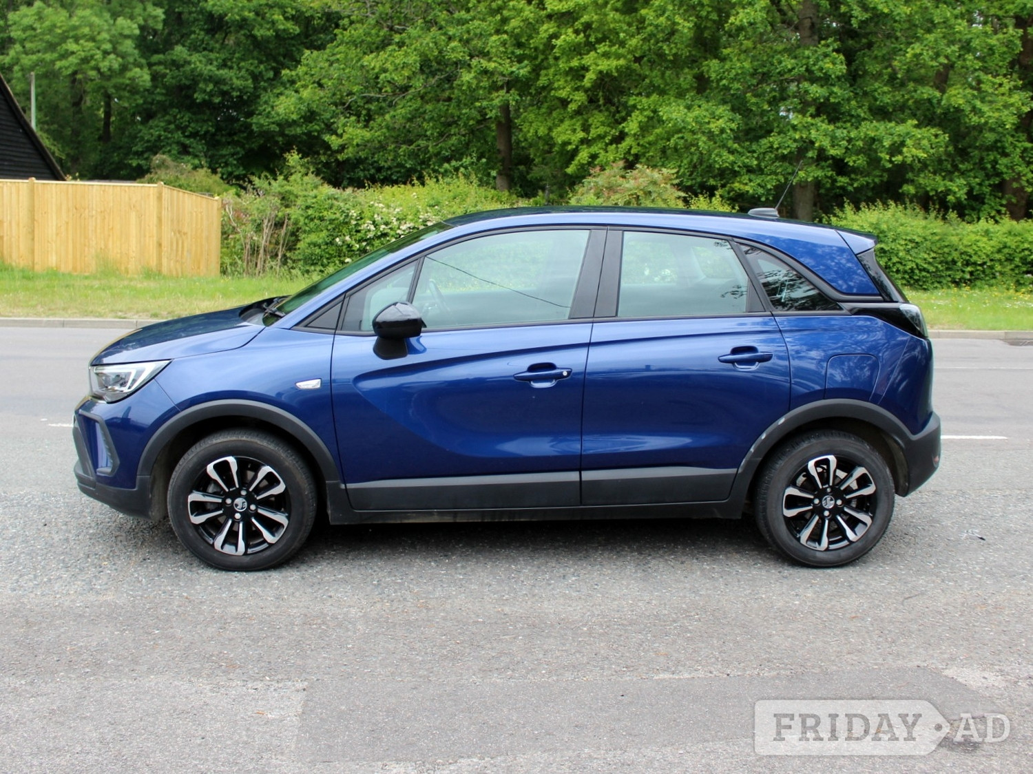 [ berth ]Vauxhall Crossland