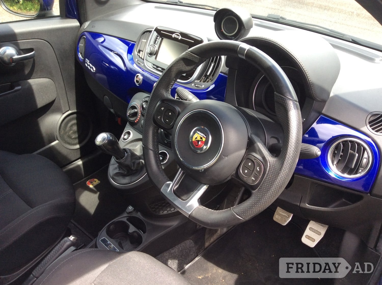 Abarth 595 2018 - Cars