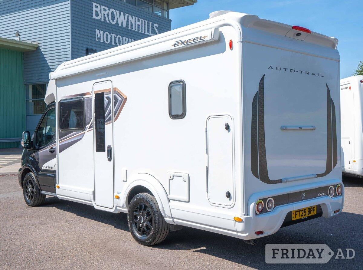 [2 berth ]Auto-Trail Excel 675