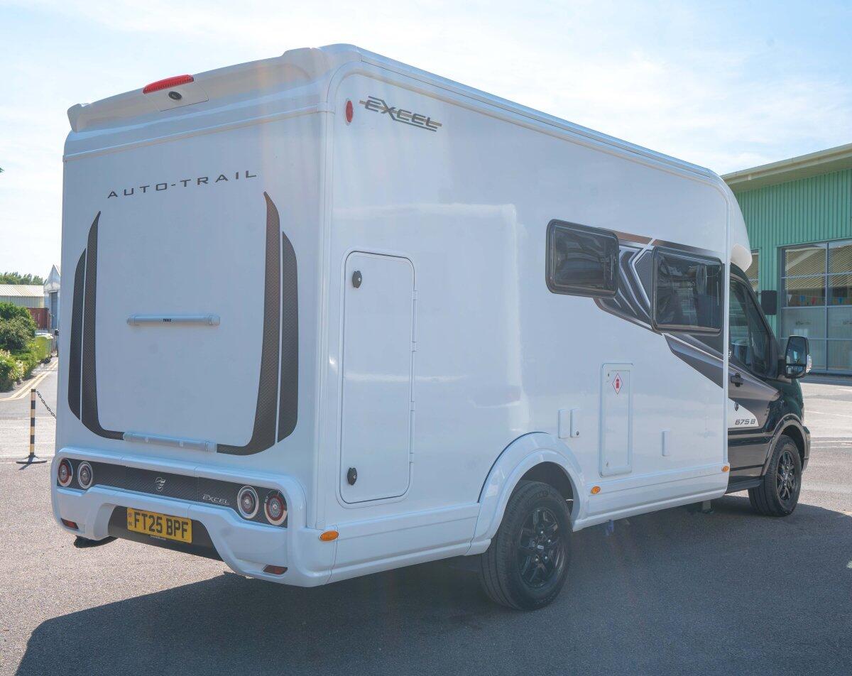 Auto-Trail Excel 675 Newark