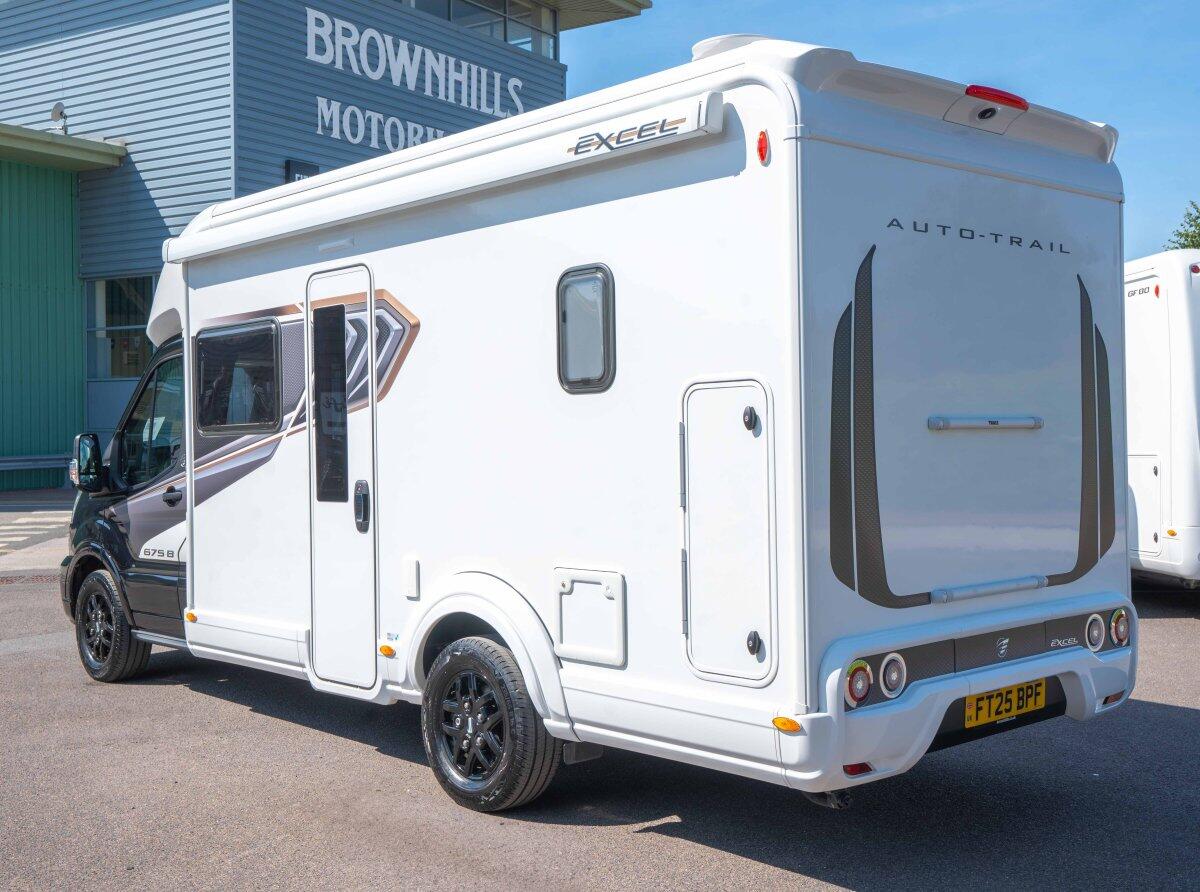 [2 berth ]Auto-Trail Excel 675