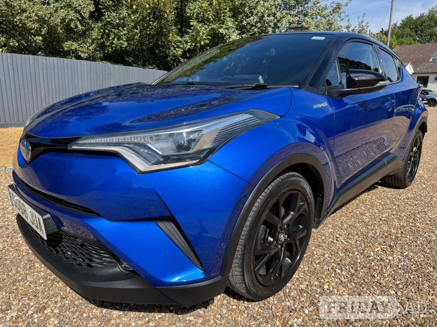 Toyota C-HR 2018 - Cars
