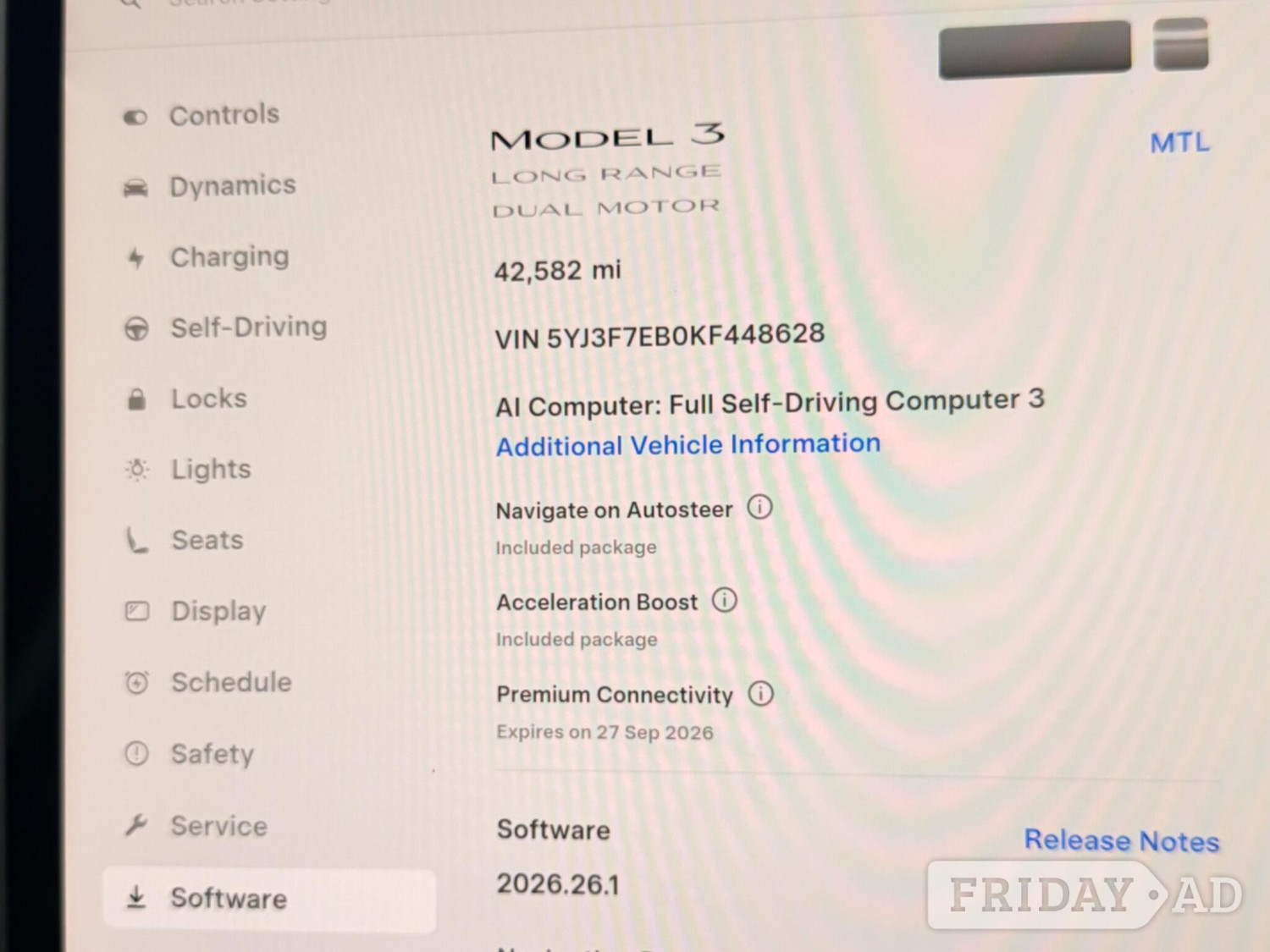 [ berth ]Tesla Model 3