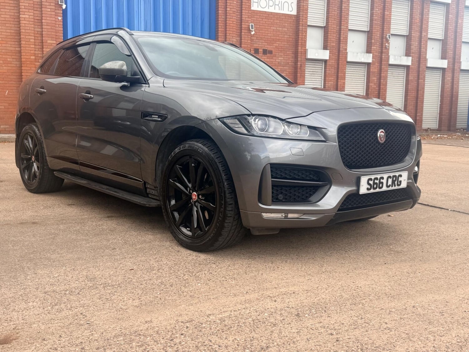 Jaguar F-Pace 2016 - Cars
