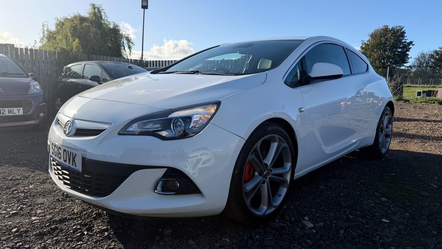 [ berth ]Vauxhall Astra