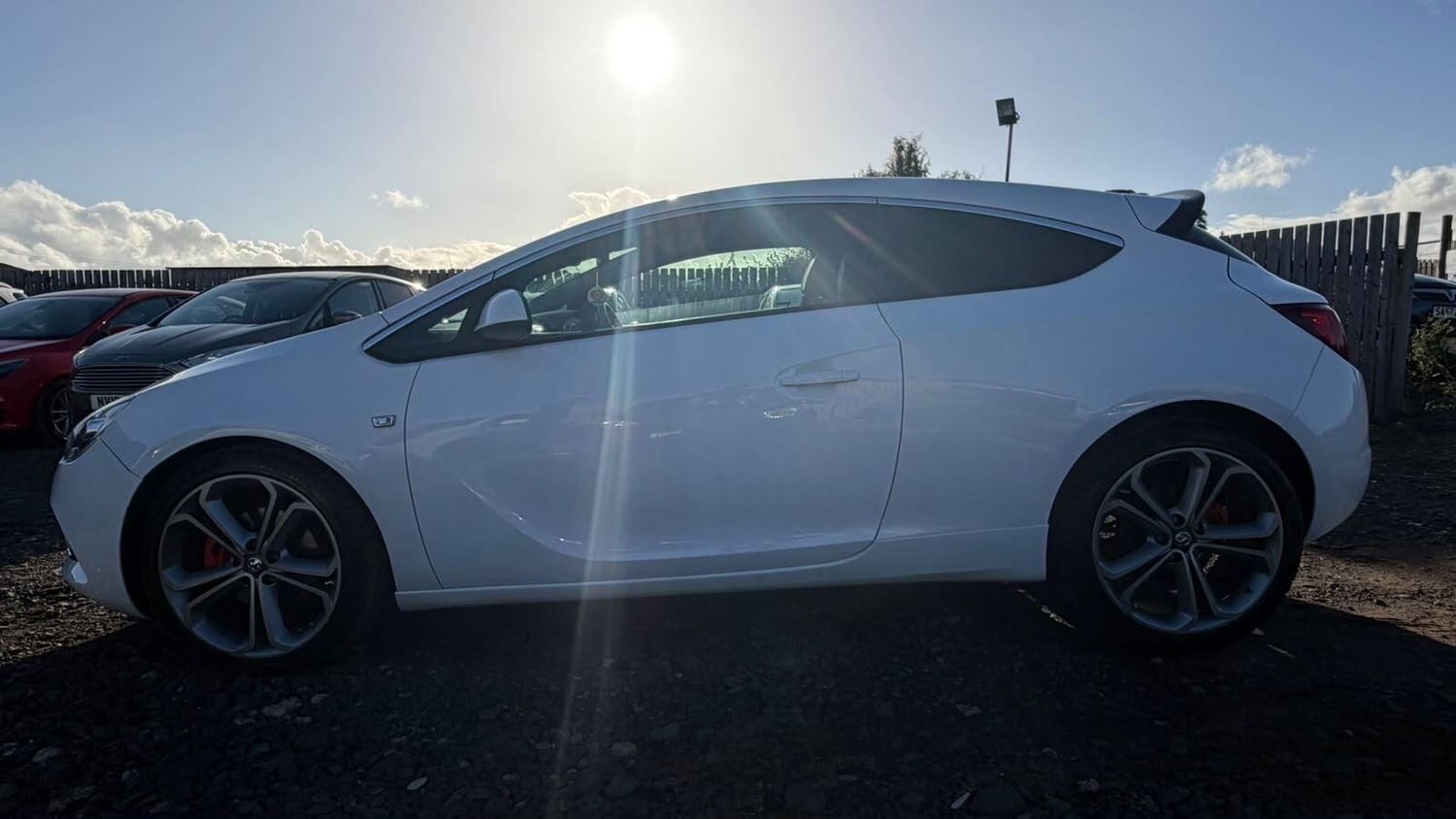 Vauxhall Astra 2016 - Cars in Dalkeith