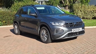 Volkswagen T-Roc 2023