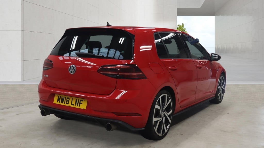 Volkswagen Golf 2018 - Cars in Bradford