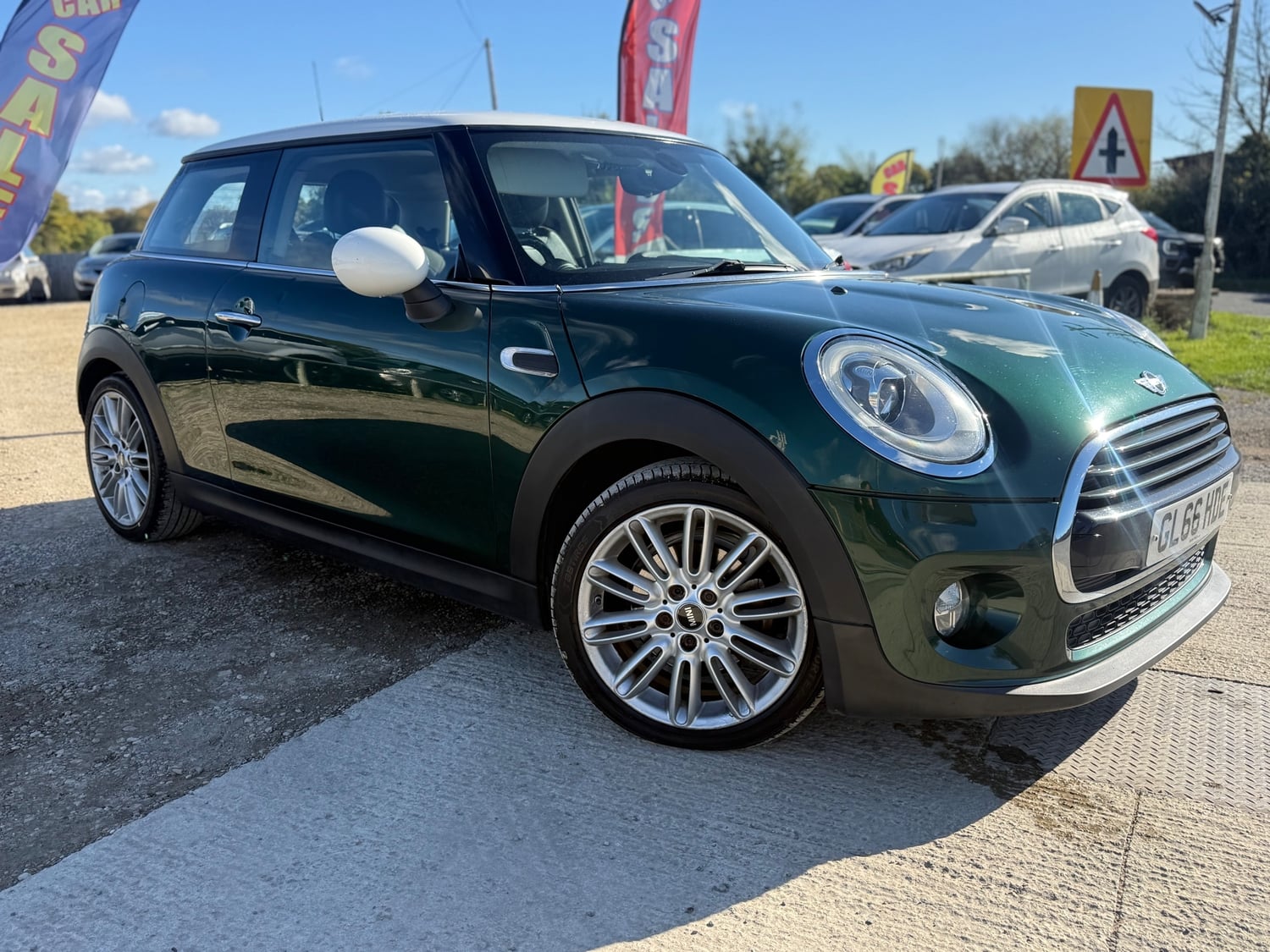 Mini Hatch Burford