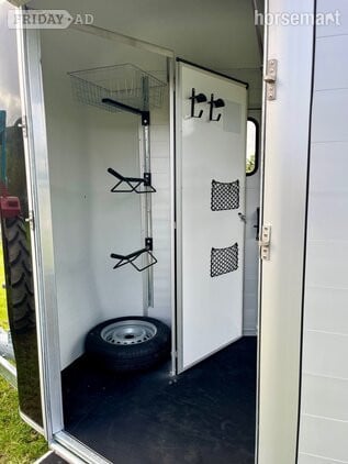 Cheval Liberte Touring XL Saddle Room  Horse Trailer - Trailers & Horseboxes in Corwen