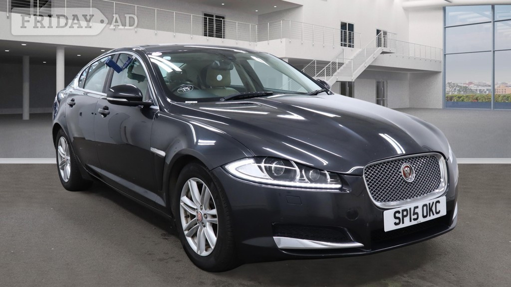 Jaguar XF 2015 in Leicester