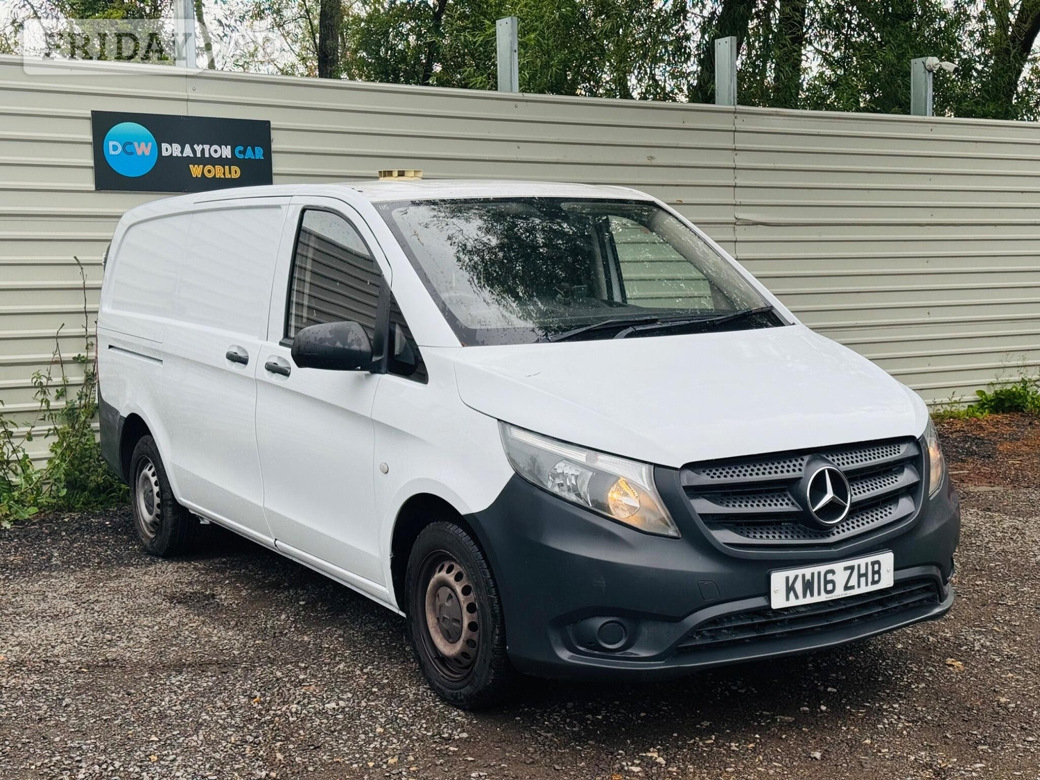 Mercedes-Benz Vito 2016 - Vans & Commercial Vehicles in Hillingdon
