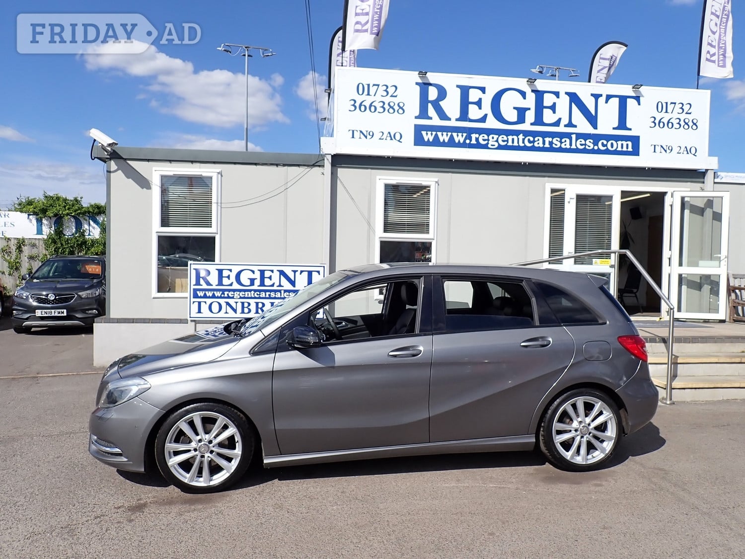 Mercedes-Benz B Class 2013 - Cars