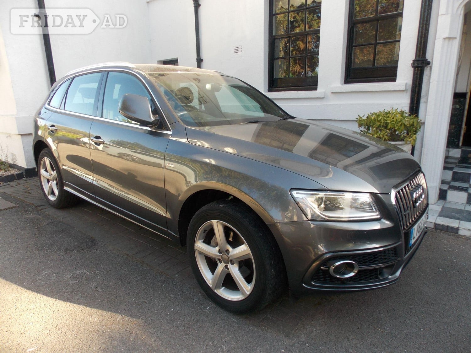 Audi Q5 2015 in Enfield