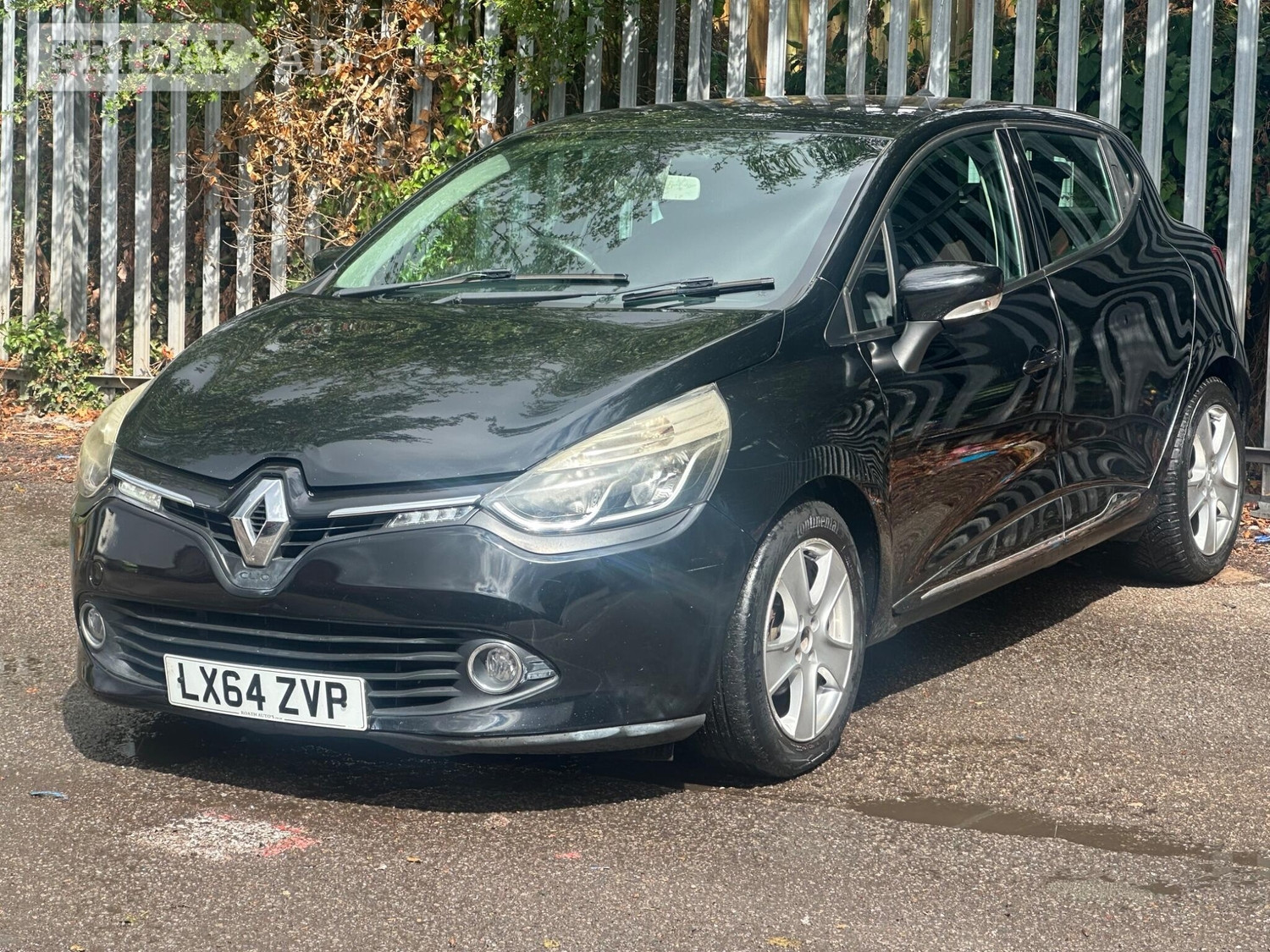 [ berth ]Renault Clio