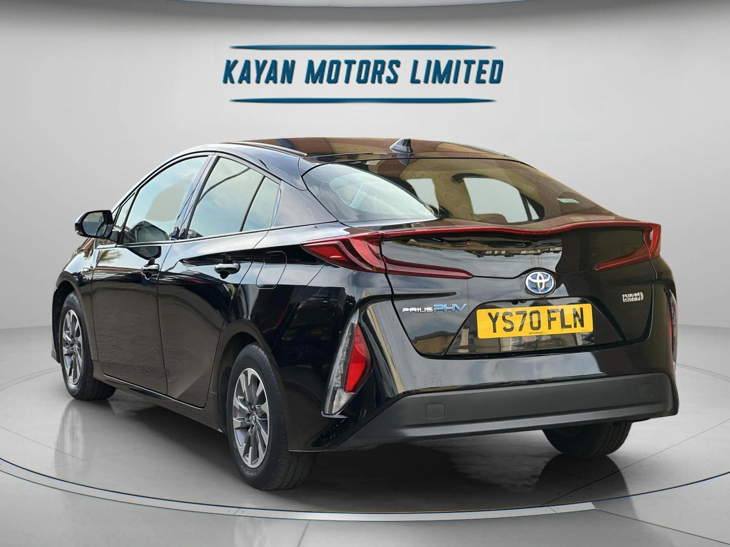 Toyota Prius 2020 - Cars