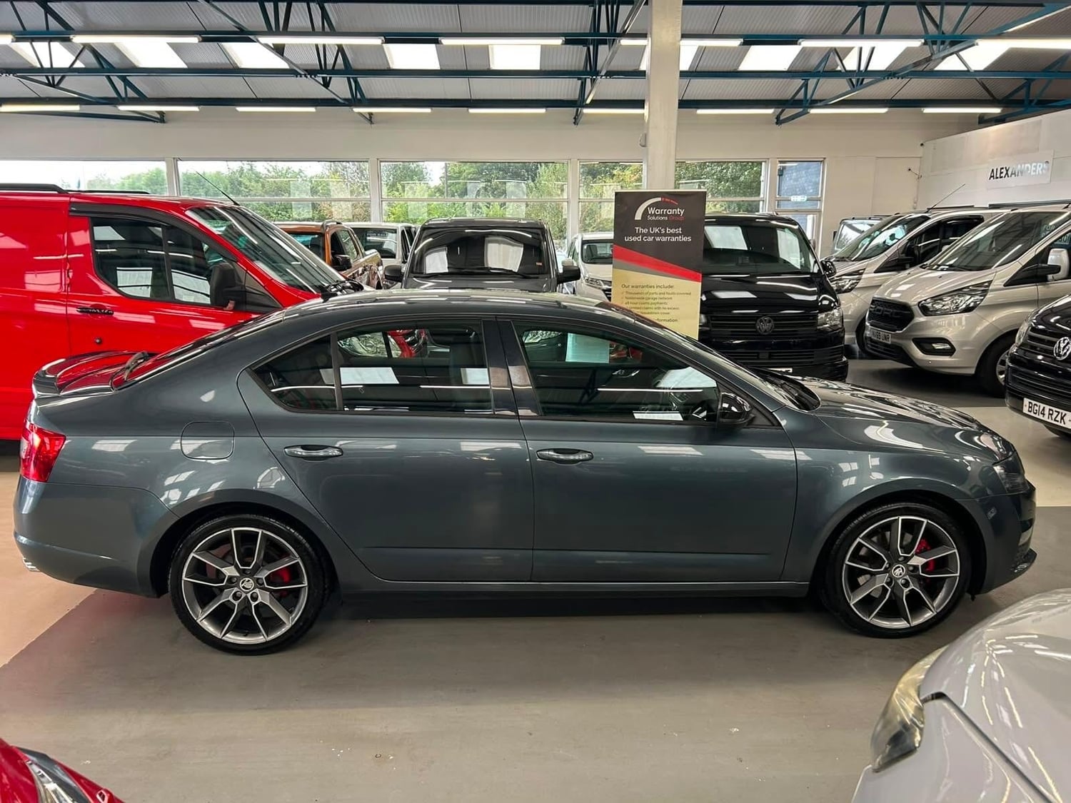 [ berth ]Skoda Octavia