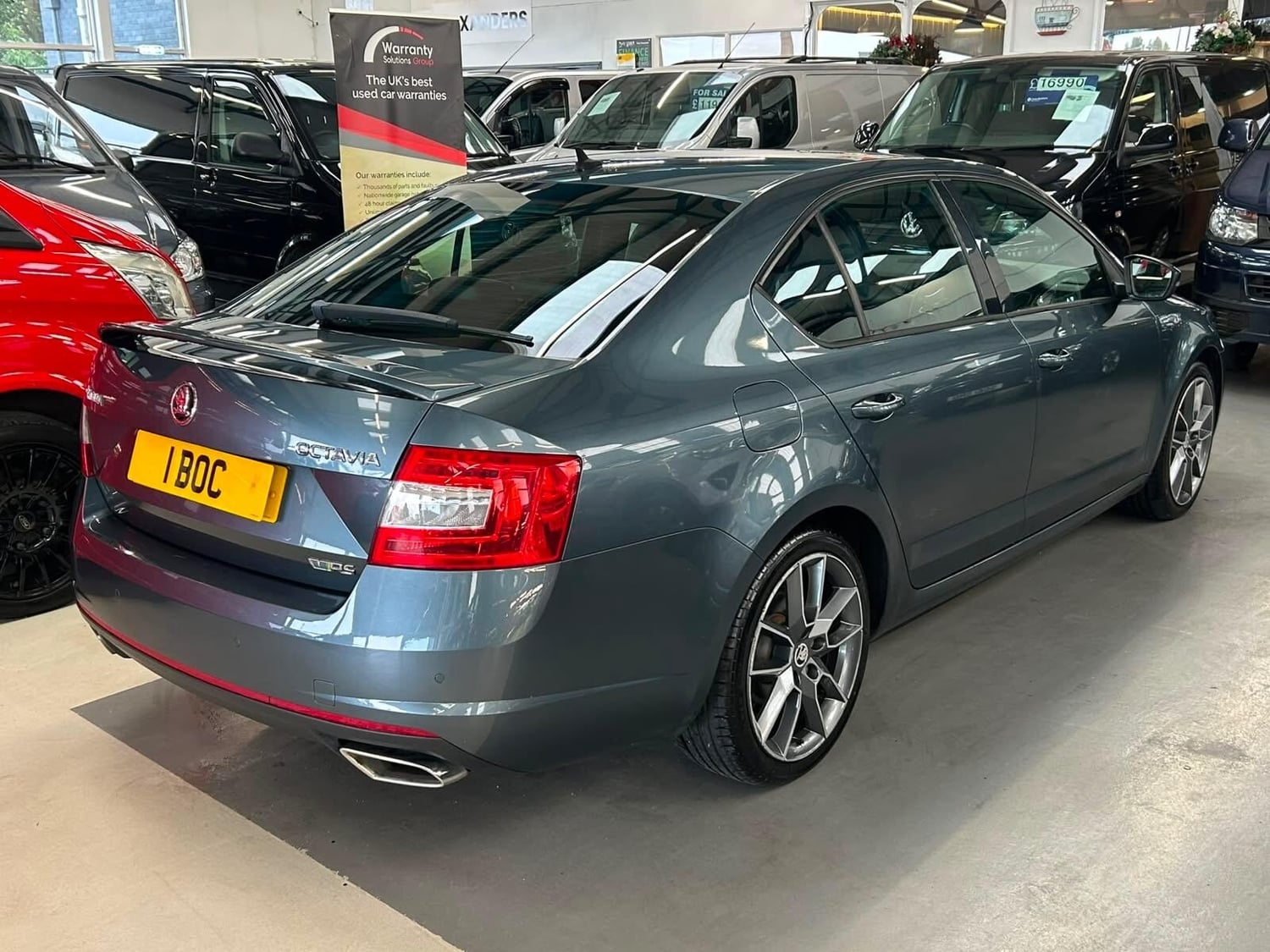 Skoda Octavia 2016 - Cars in Bolton