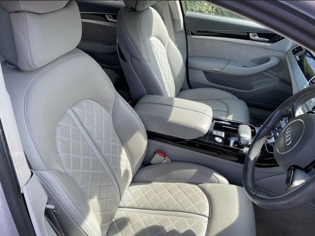 Audi A8 2014 - Cars