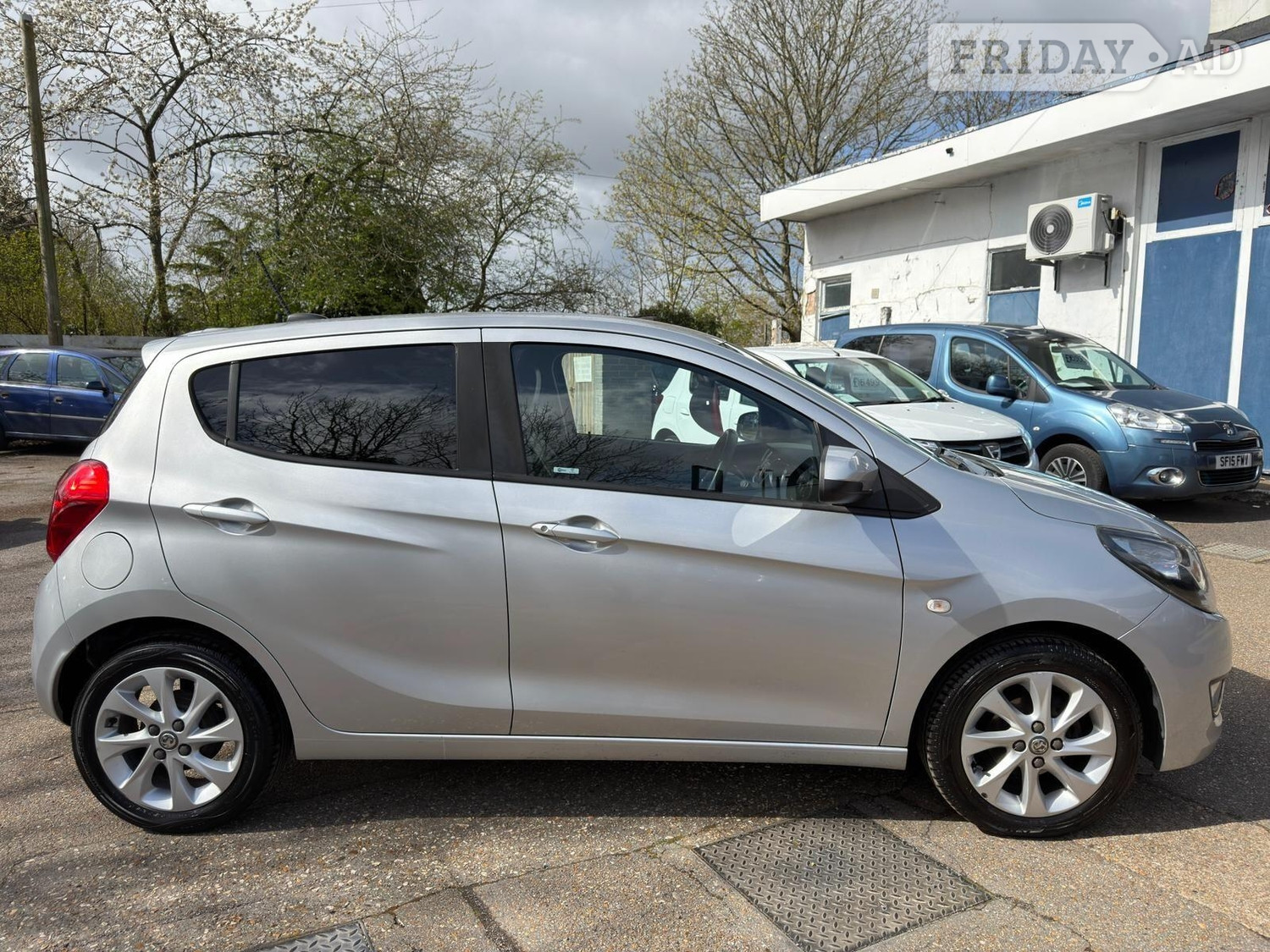 Vauxhall Viva 2017 - Cars in Eastleigh