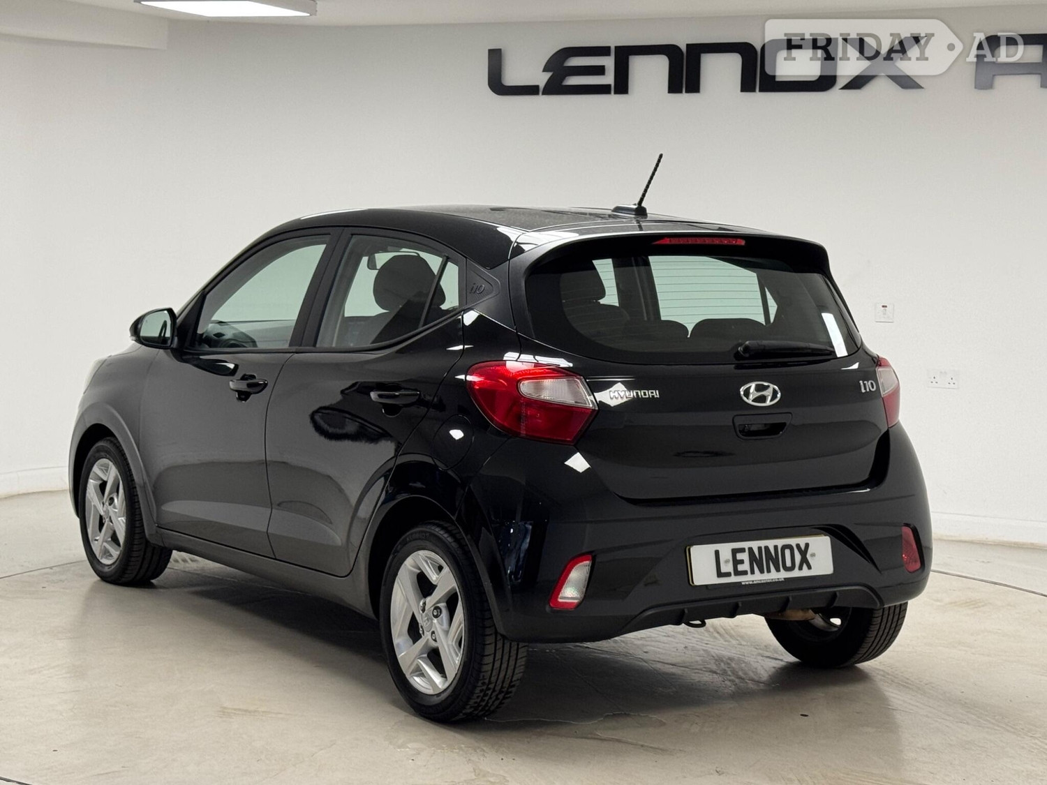Hyundai i10 2021 - Cars in Brent