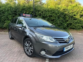 Toyota Avensis 2015
