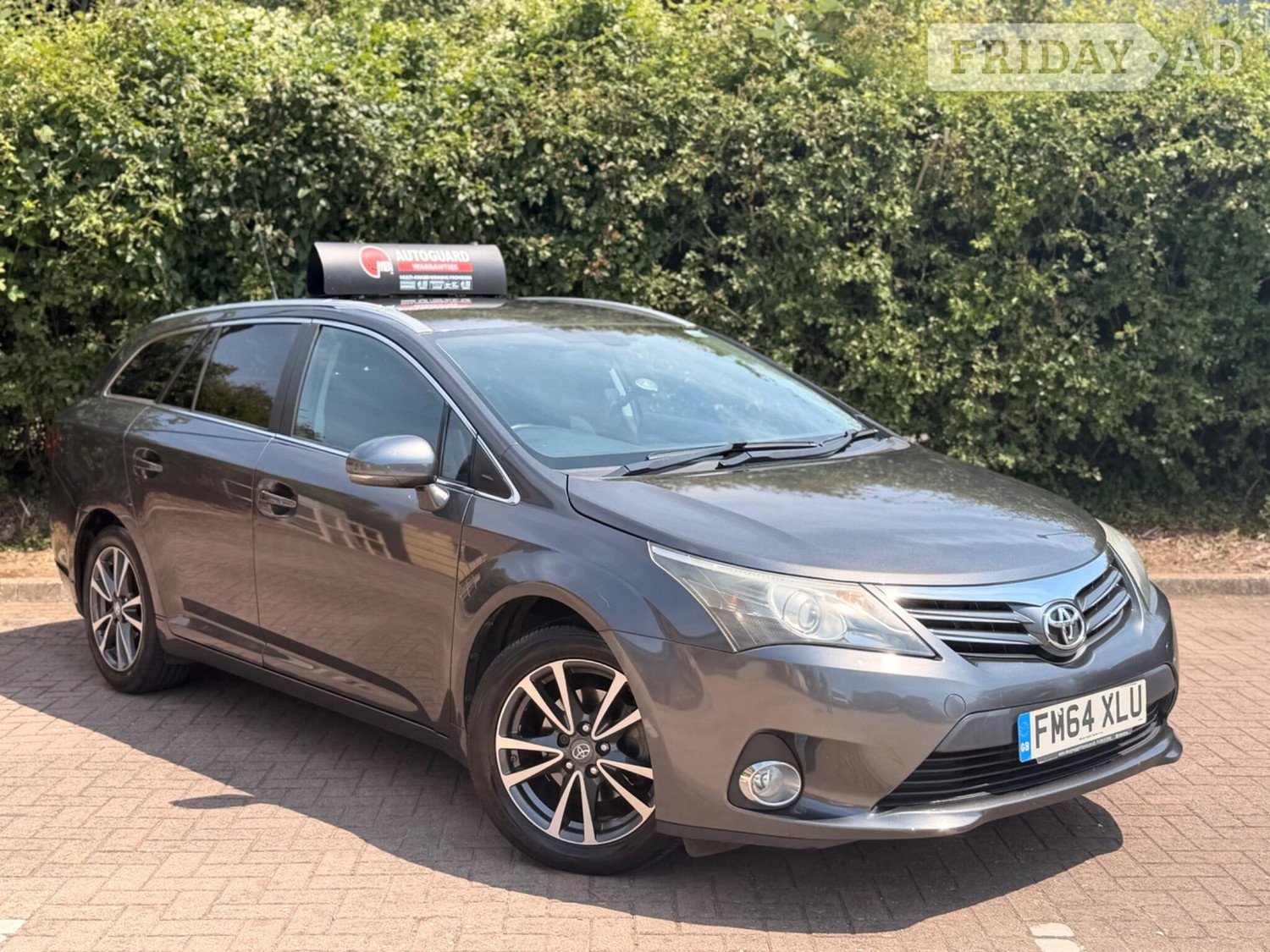 Toyota Avensis 2015 - Cars