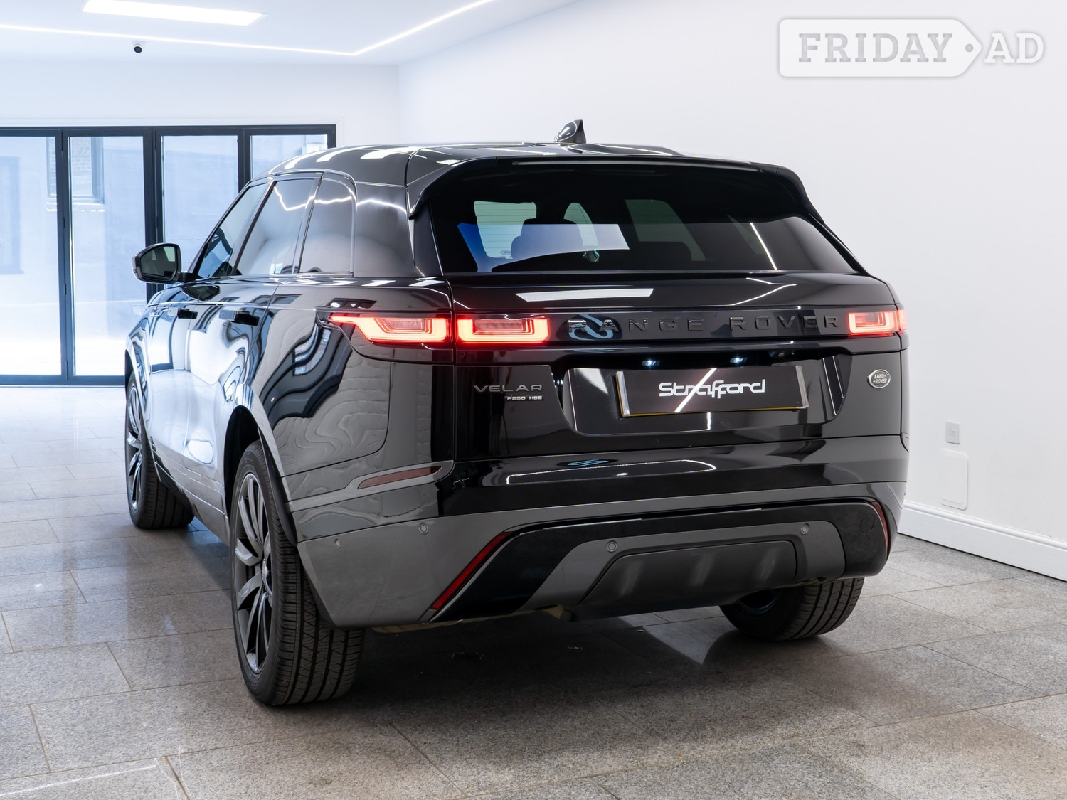 Land Rover Range Rover Velar 2018 - Cars in Brighton