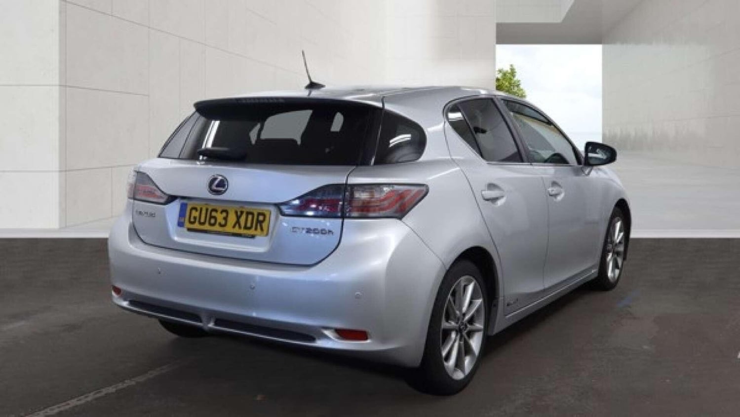 Lexus CT 2013 - Cars in Uxbridge