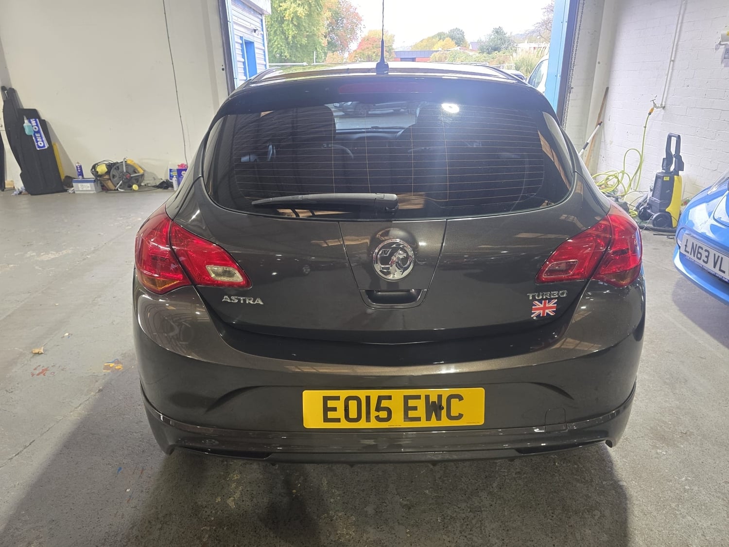 Vauxhall Astra 2015 - Cars