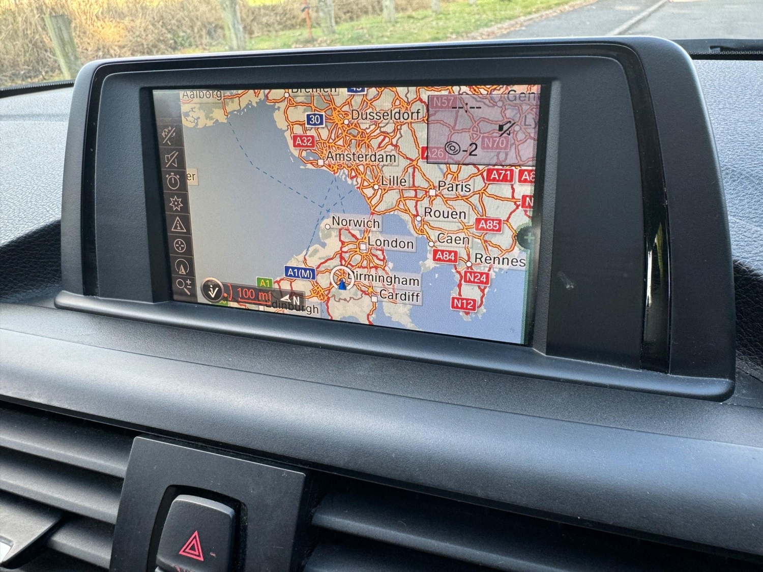 [ berth ]BMW 1 Series