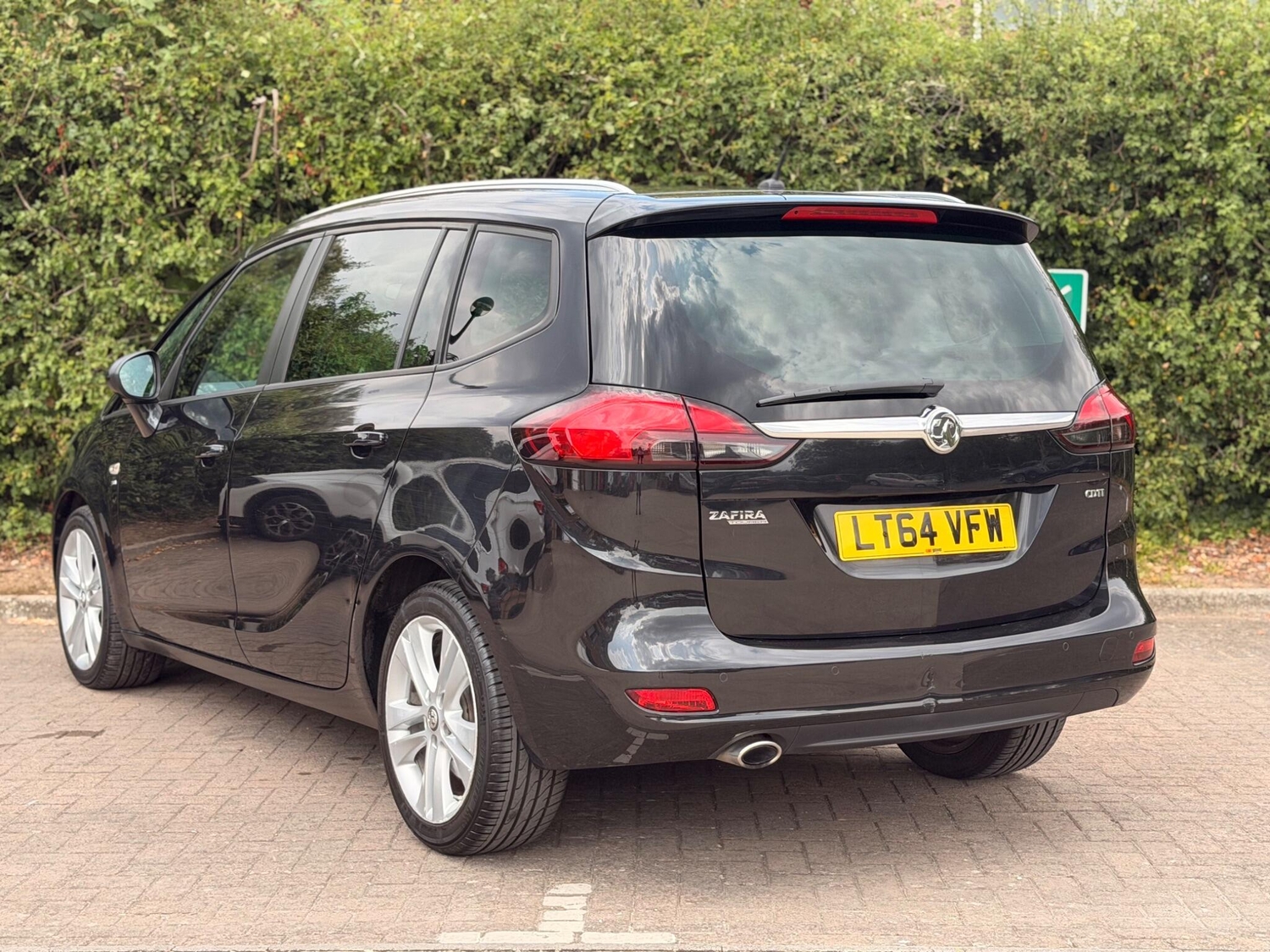 Vauxhall Zafira Tourer 2014 - Cars in Swindon