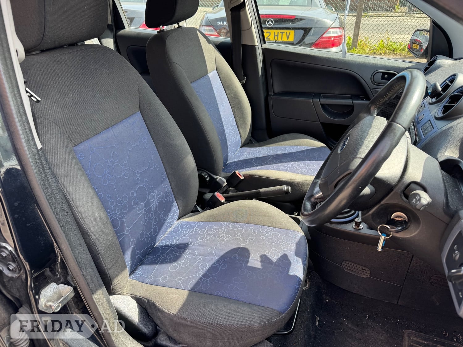 [ berth ]Ford Fiesta