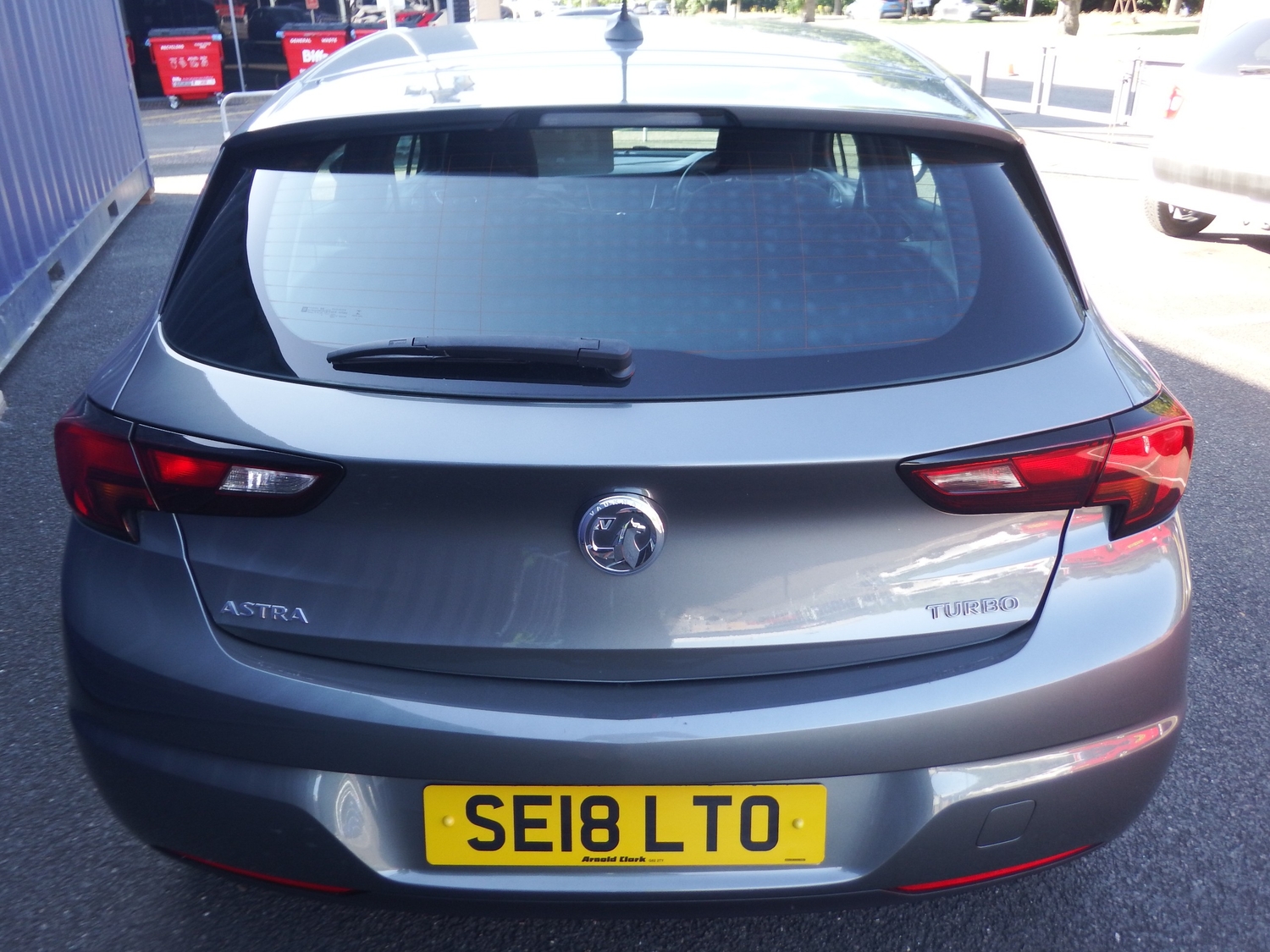 Vauxhall Astra 2018 - Cars in Perth