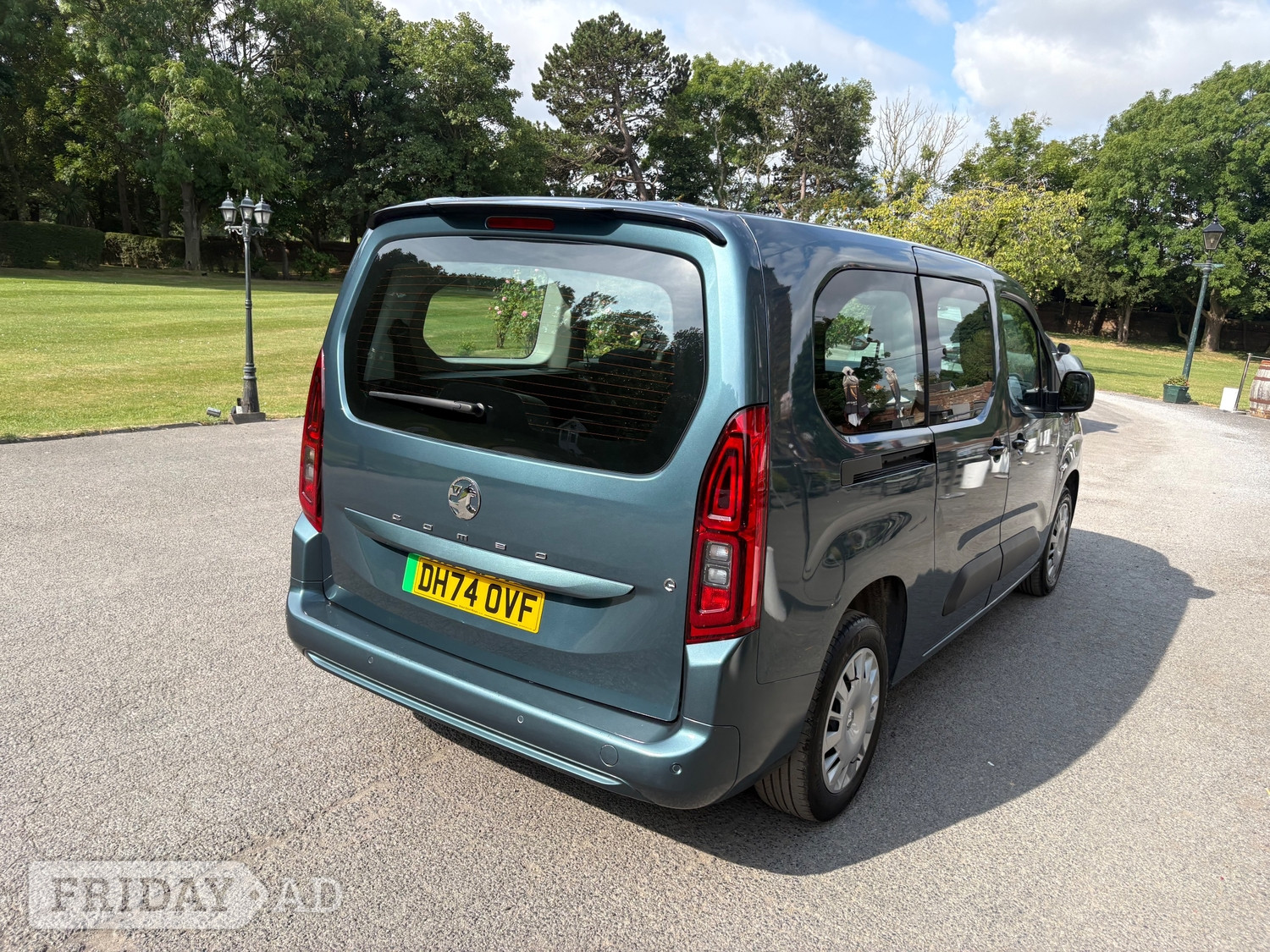 Vauxhall Combo Life 2025 - Cars in Hartlepool