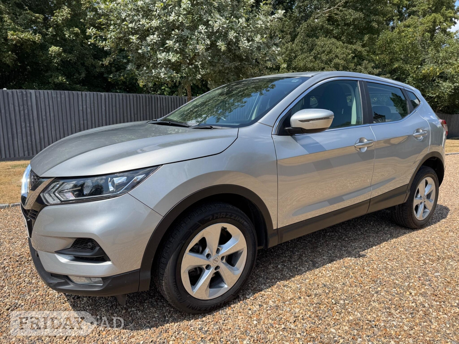 Nissan Qashqai 2020 in Staines