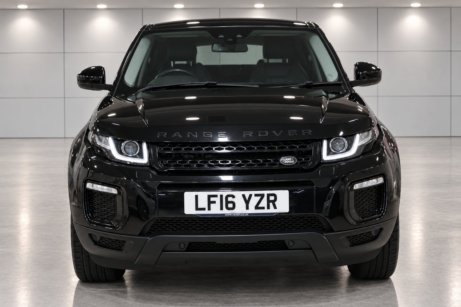 Land Rover Range Rover Evoque 2016 - Cars in Peterborough