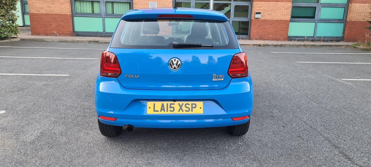 Volkswagen Polo 2015 - Cars in Ashford