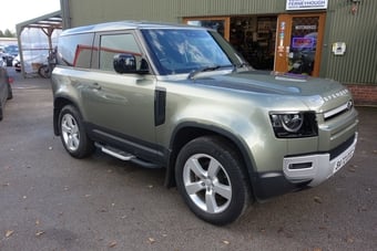 Land Rover Defender 90 2022