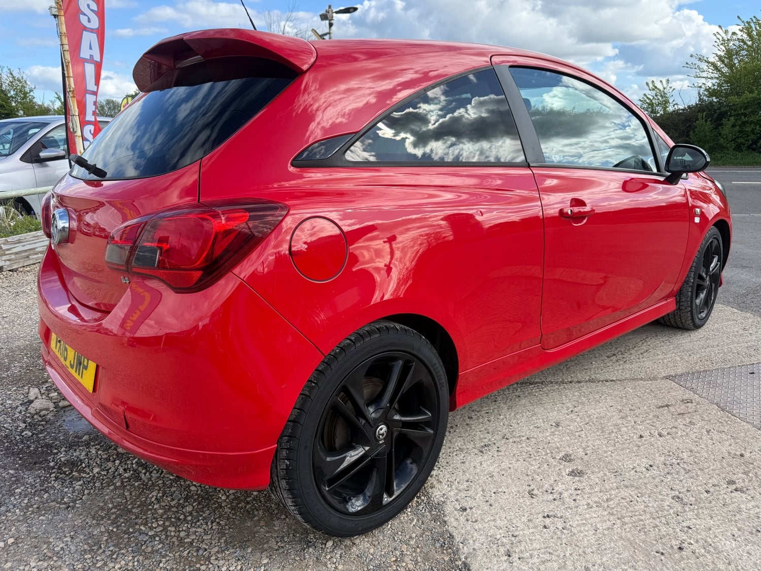 Vauxhall Corsa 2016 - Cars in Burford