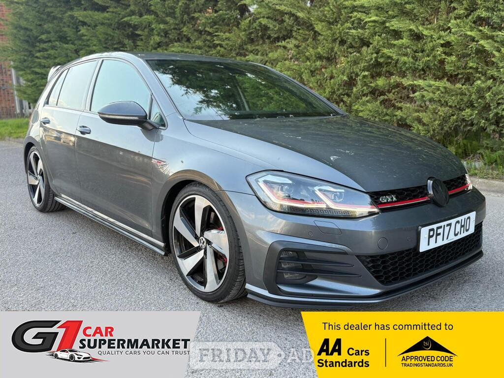 Volkswagen Golf 2017 - Cars