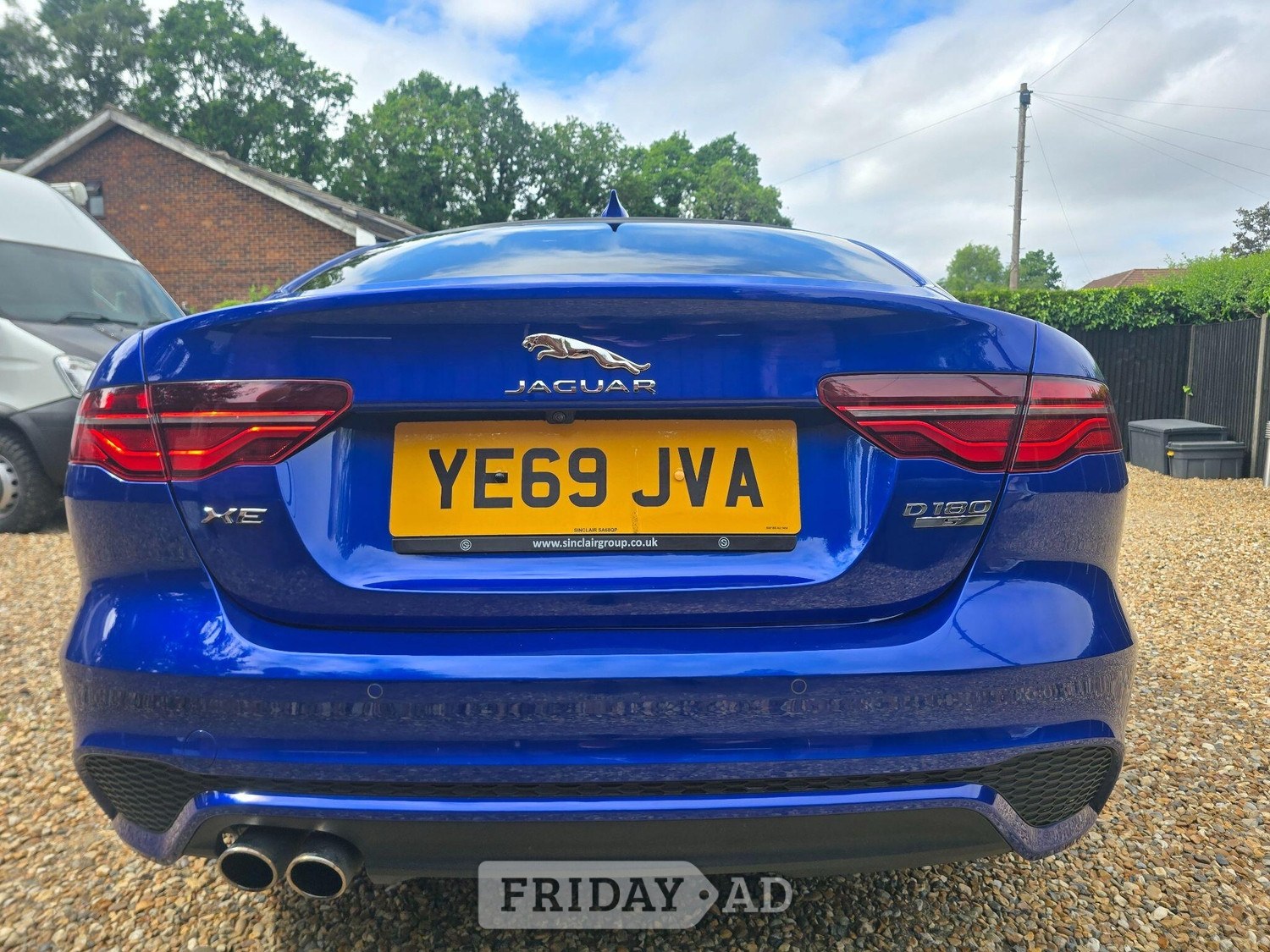 Jaguar XE 2019 - Cars