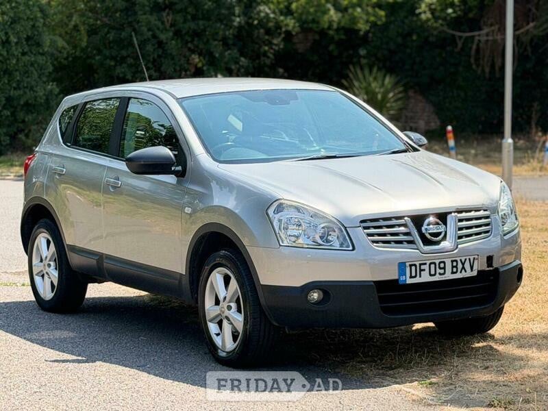 Nissan Qashqai 2009 in Slough